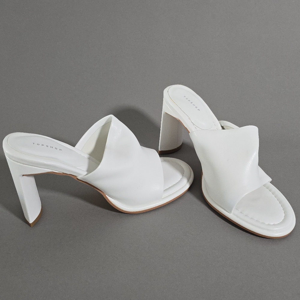 TOPSHOP white open toe mules with a special heel.  10
